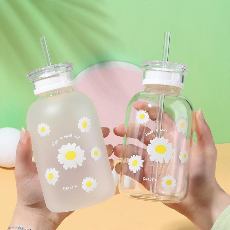Gourde en Verre Design avec Paille