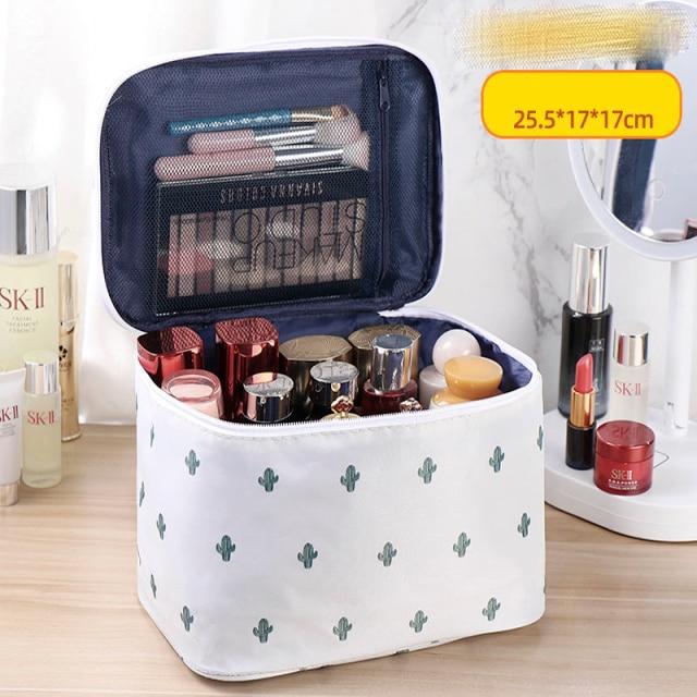 Vanité Chic pour la Toilette Féminine