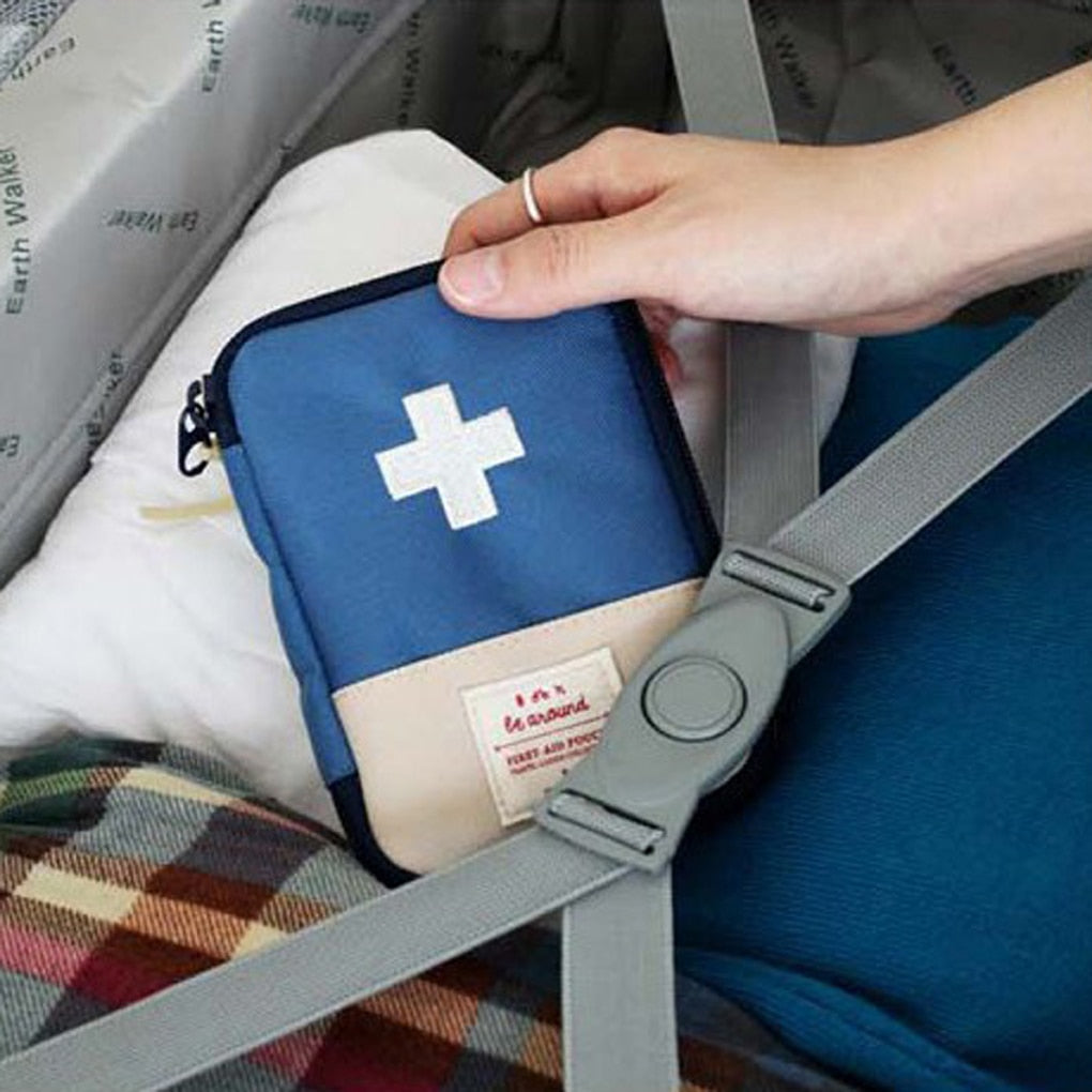 Trousse de Voyage First Aid Kit
