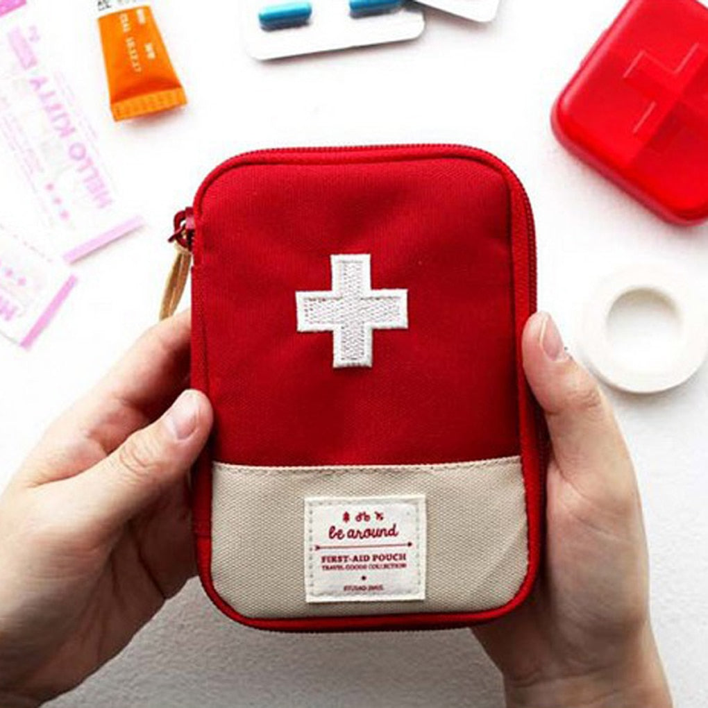 Trousse de Voyage First Aid Kit