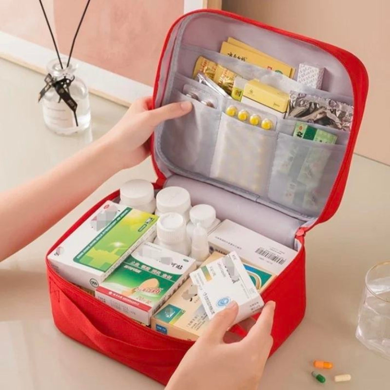 Trousse de Voyage Médicalement Équipée