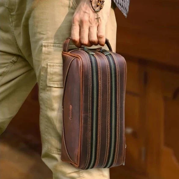 Trousse de Toilette en Cuir  Élégante