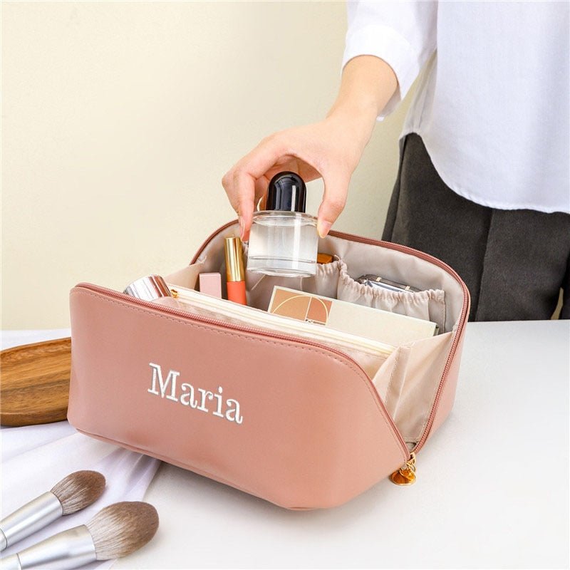 Trousse de Toilette Femme Personnalisée - Votre Style Unique