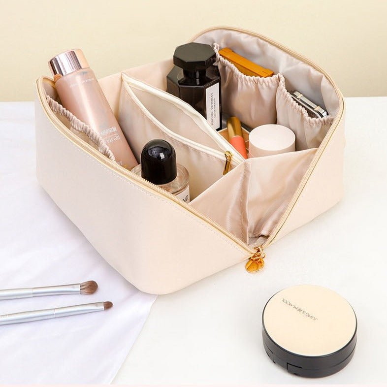 Trousse de Toilette Femme Personnalisée - Votre Style Unique