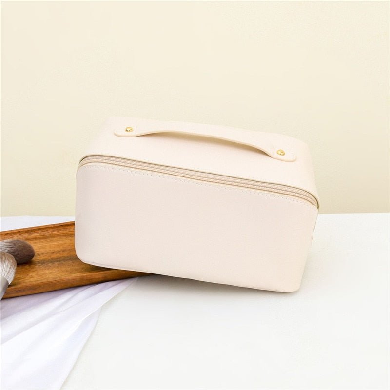 Trousse de Toilette Femme Personnalisée - Votre Style Unique