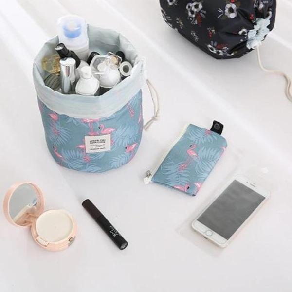 Trousse de Toilette Ronde Travel™ - Design Voyage