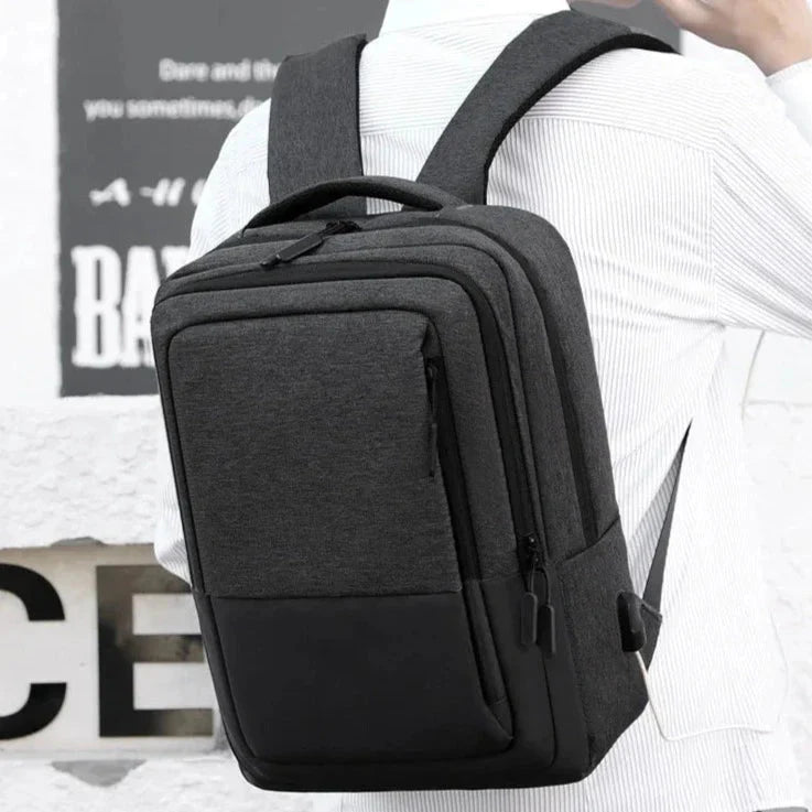 Sac à Dos pour Homme 15.6" - Élégance Techno