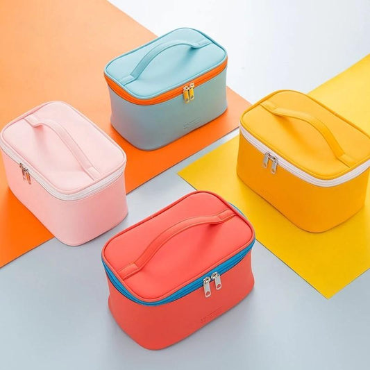 Trousse de Toilette Lavable Love Color™ - Édition Premium